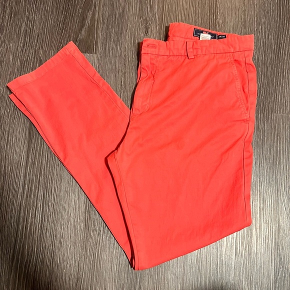 Vineyard Vines Relaxed Pink and Red Jeans - Picture 2 of 15